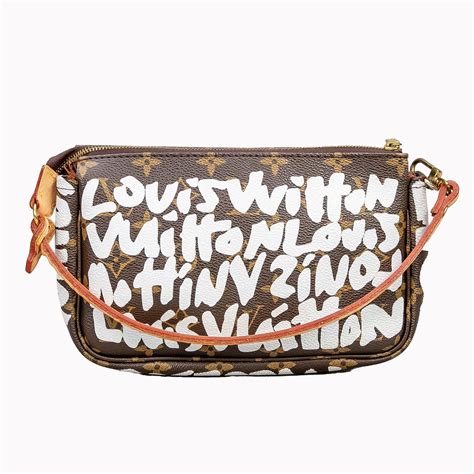 louis vuitton white graffiti bag|Louis Vuitton stephen sprouse bag.